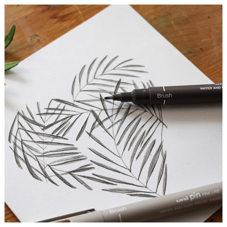 روان نویس یونی بال مدل brush